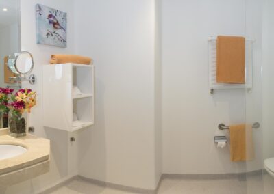 baño individual adaptado en residencia para mayores ck la quinta